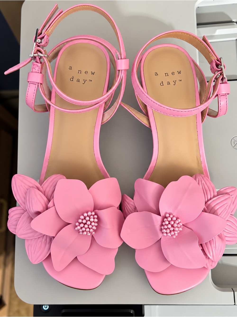 a new day Pink 3D Floral Applique Heeled Sandals with Pearl Center, Size 6.5 W